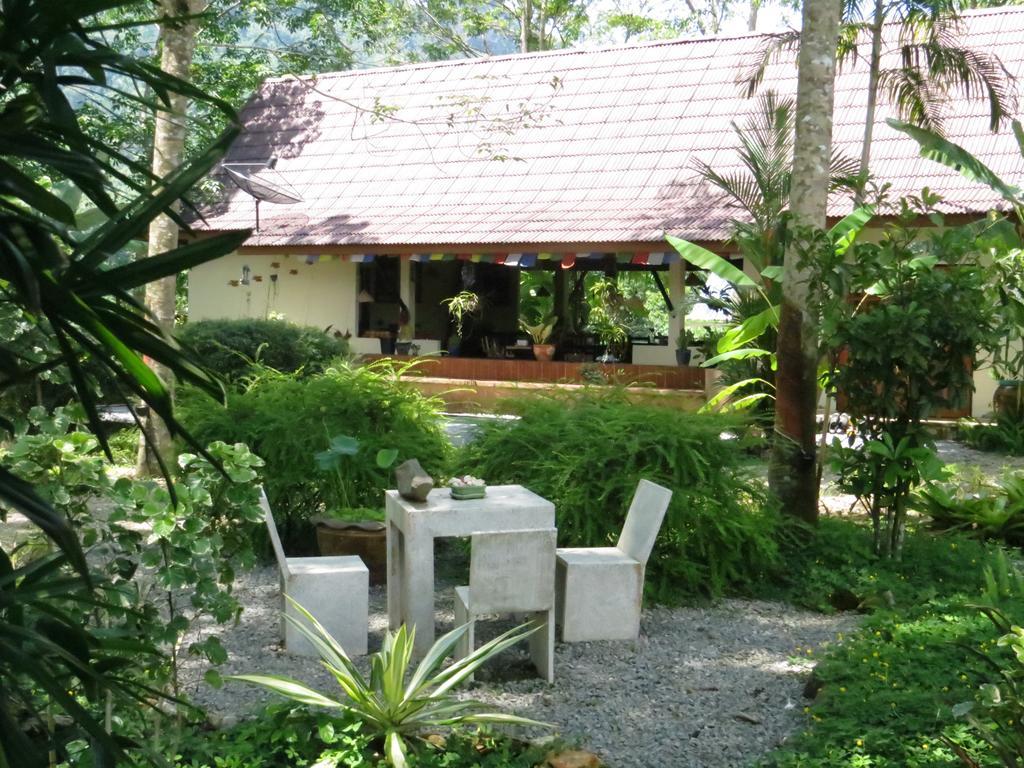 Manora Garden Hotel Phang Nga Exterior photo