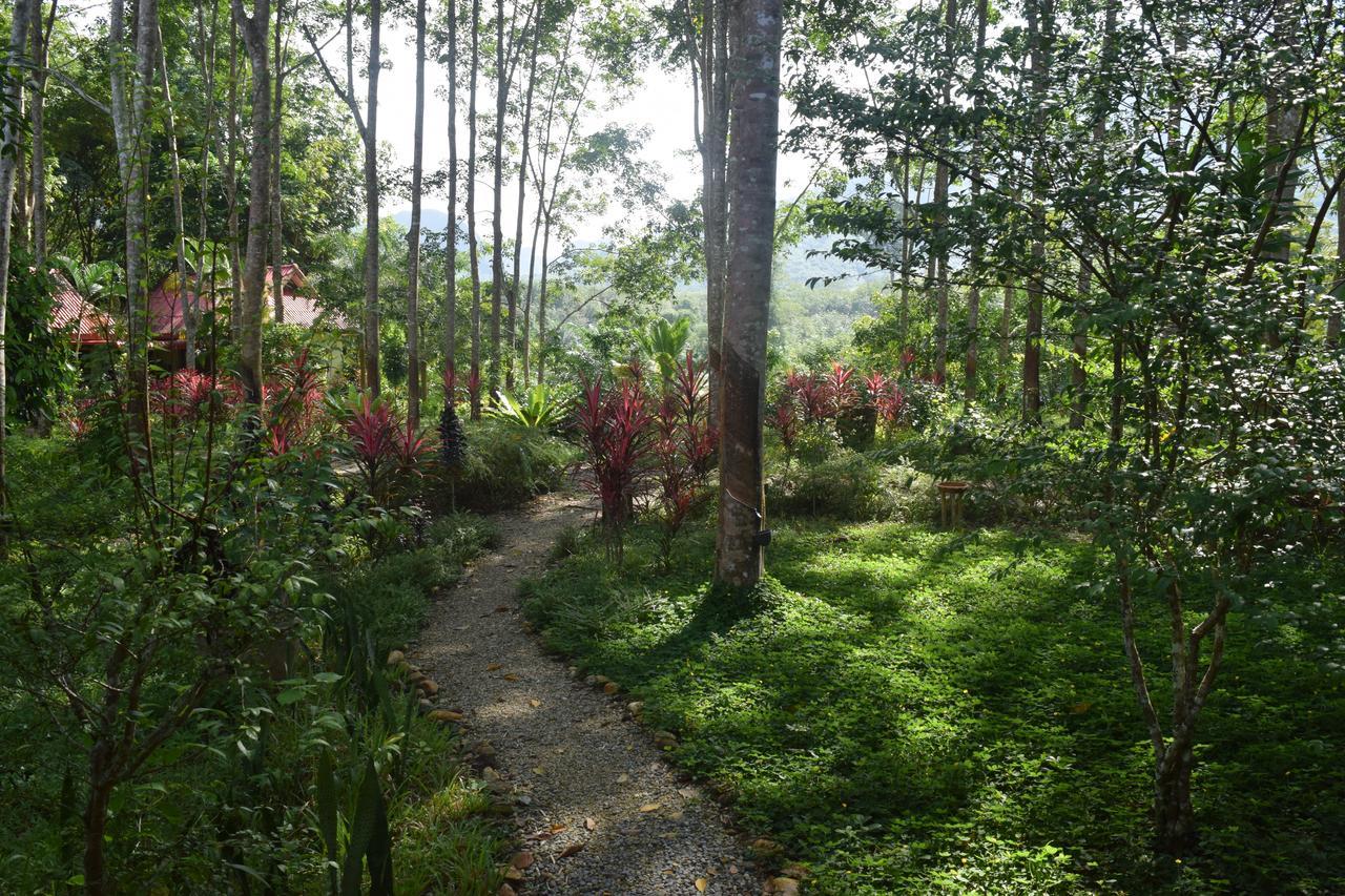 Manora Garden Hotel Phang Nga Exterior photo